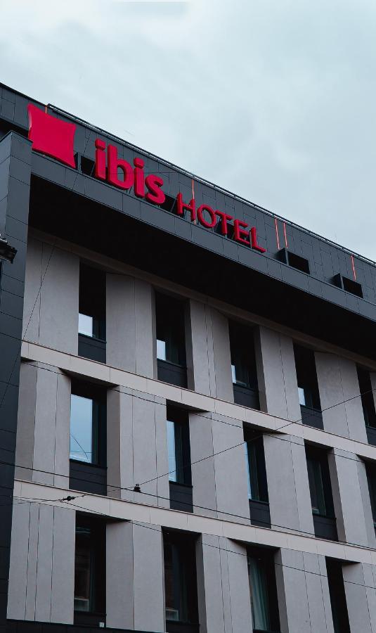 Ibis Lviv Center Hotel Екстериор снимка